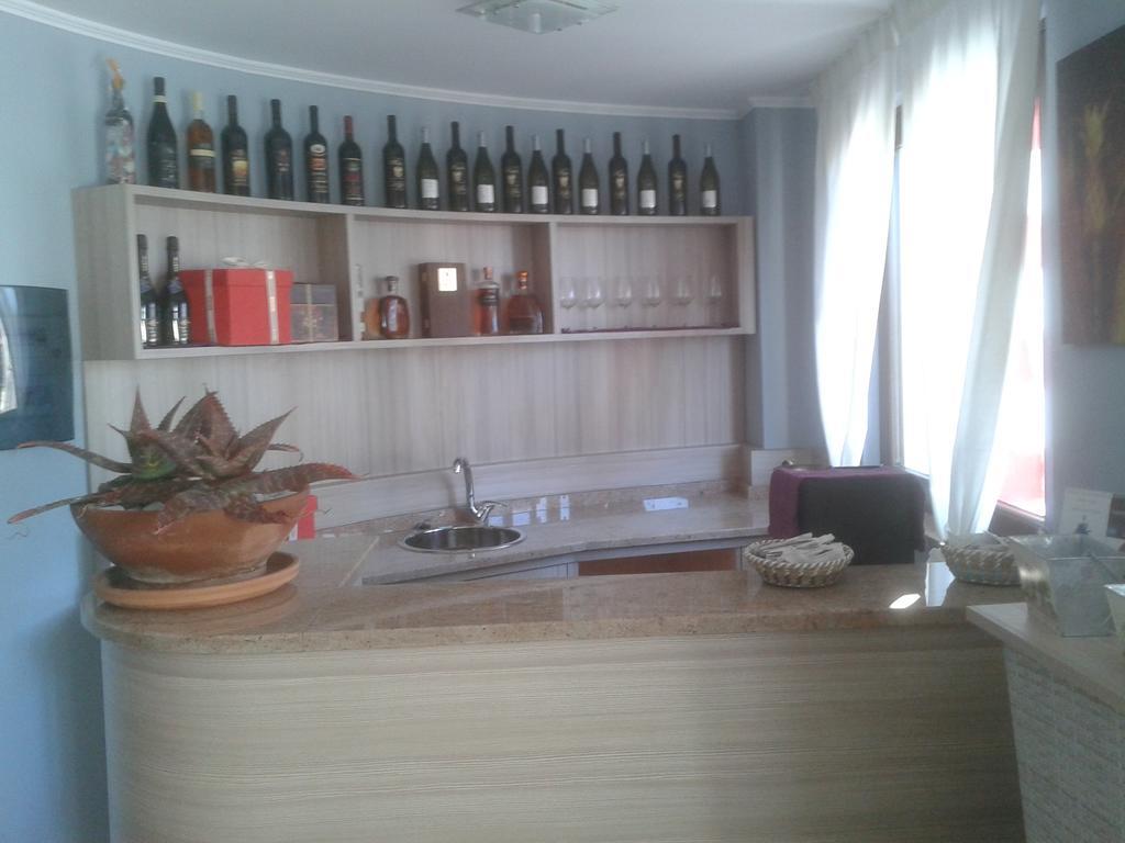 Pensión La Maison Rouge 4*